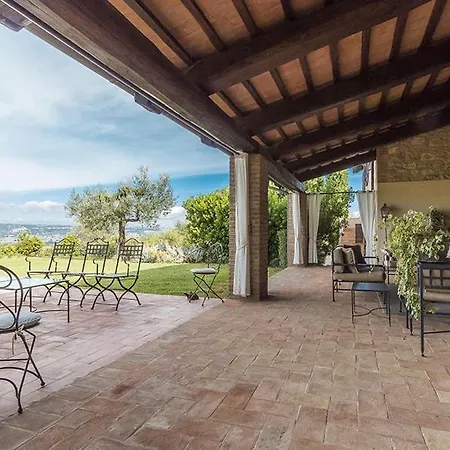 Sleeps 15 With Pool And Air Con Villa Orvieto