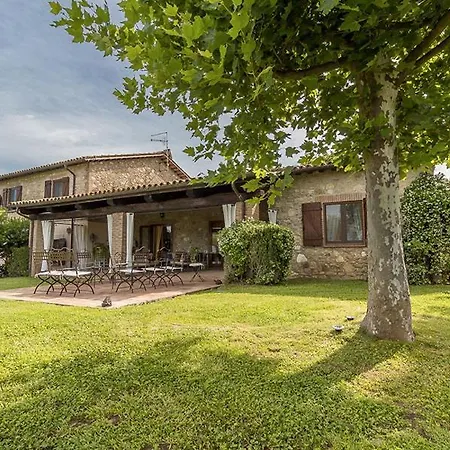 Sleeps 15 With Pool And Air Con Villa