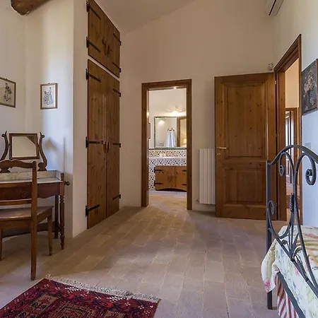 Villa Sleeps 15 With Pool And Air Con Orvieto