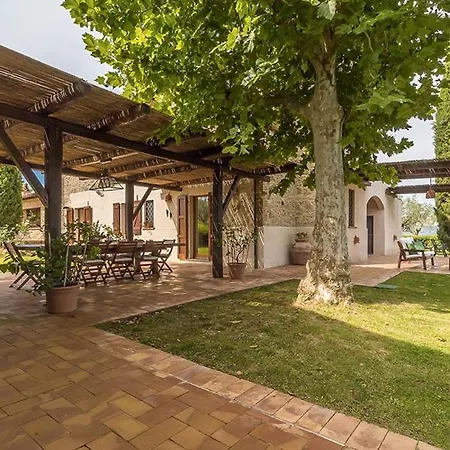 Sleeps 15 With Pool And Air Con Villa *