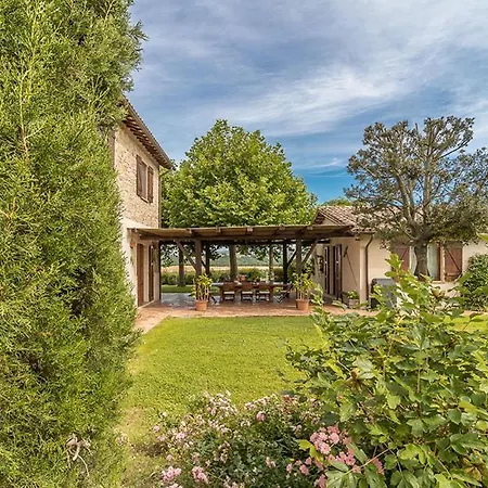 Sleeps 15 With Pool And Air Con Villa Orvieto